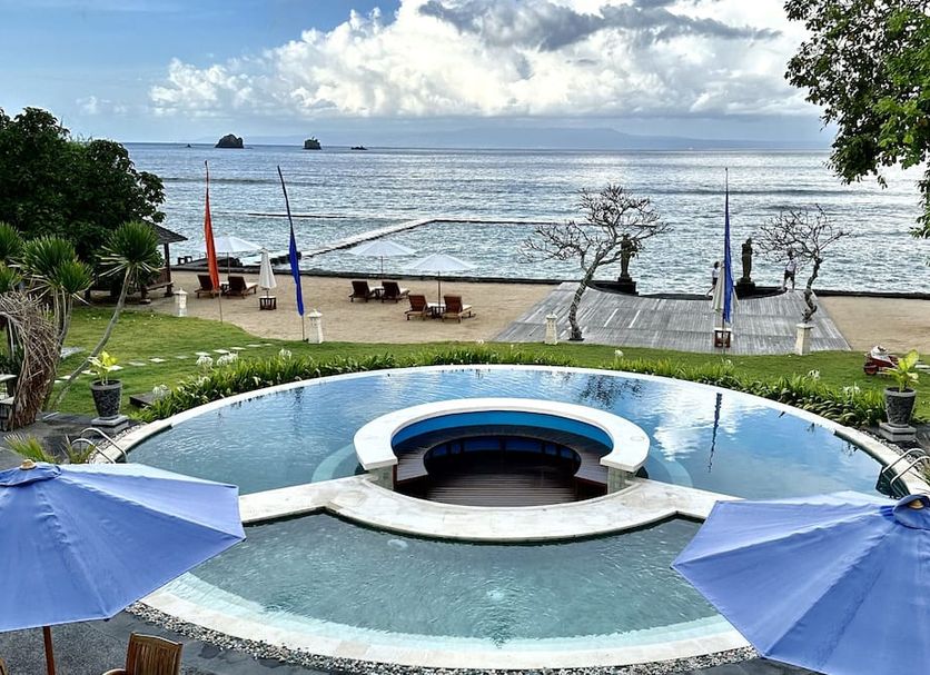 Pool Foto