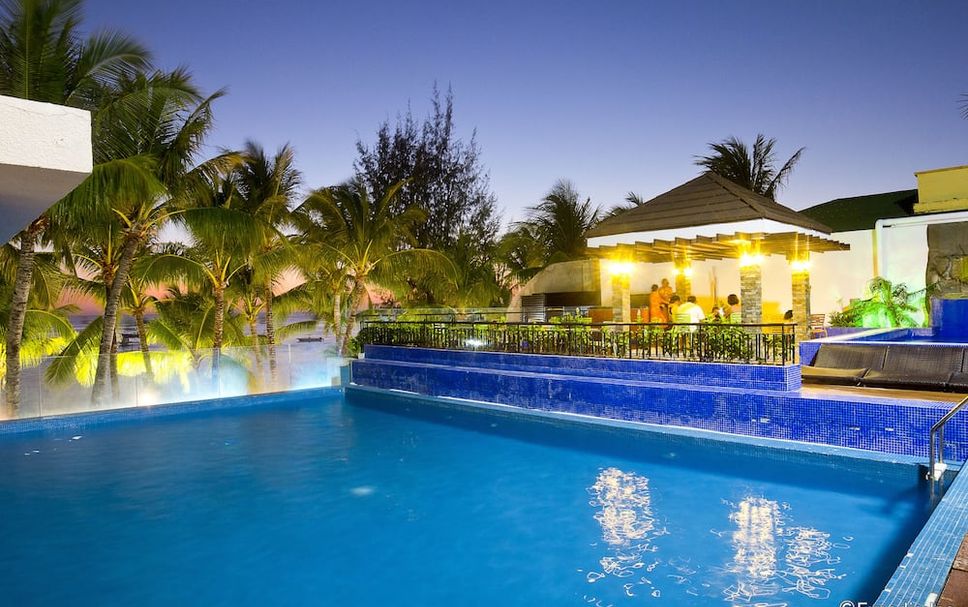 Pool Foto