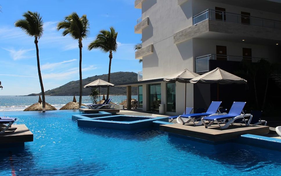 Pool Foto