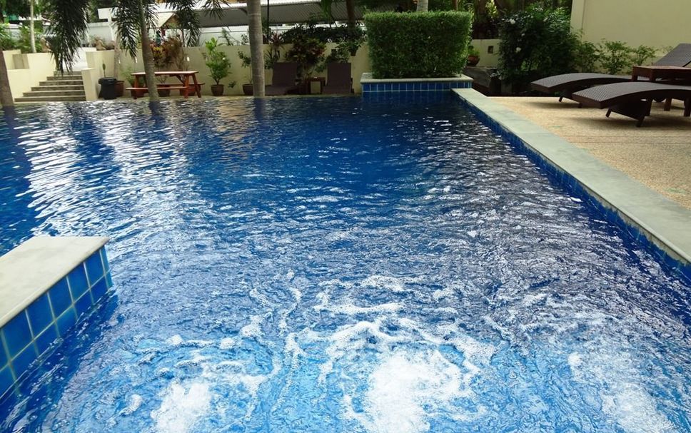 Pool Foto