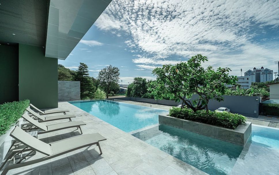 Pool Foto