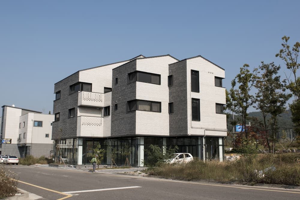 Edifici