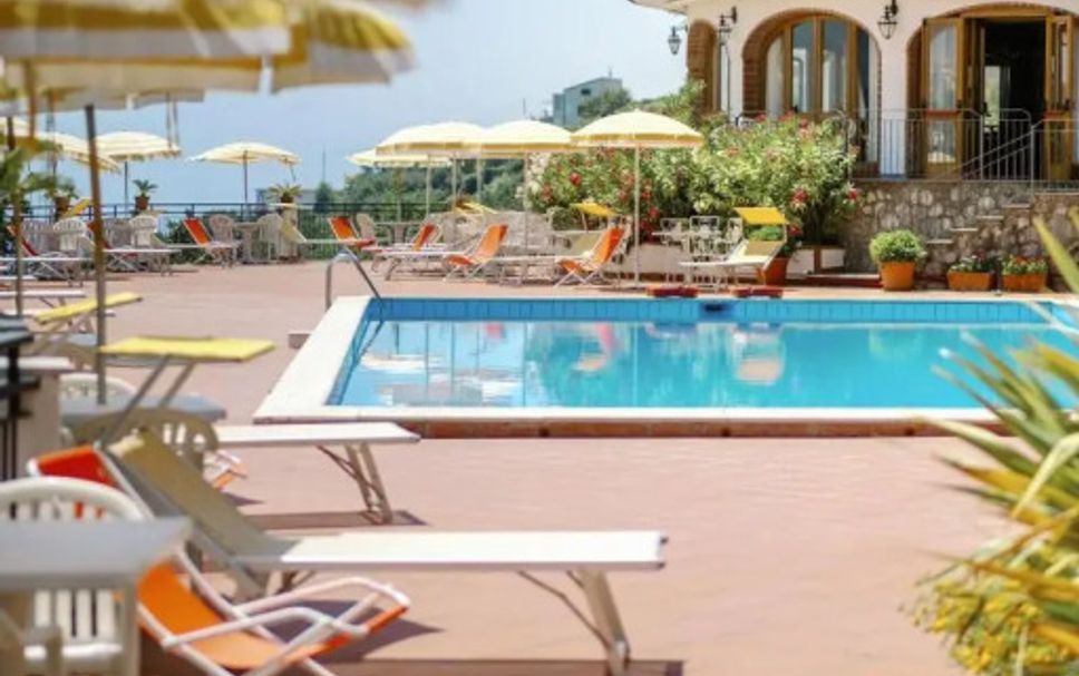 Pool Foto