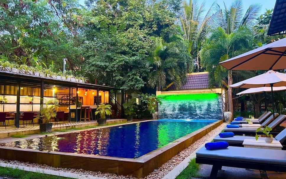 Pool Foto