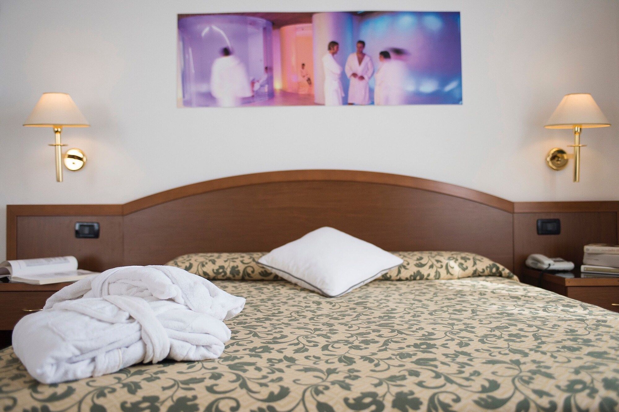 Altres
