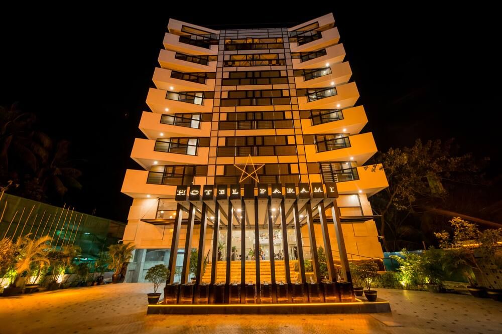 Edifici