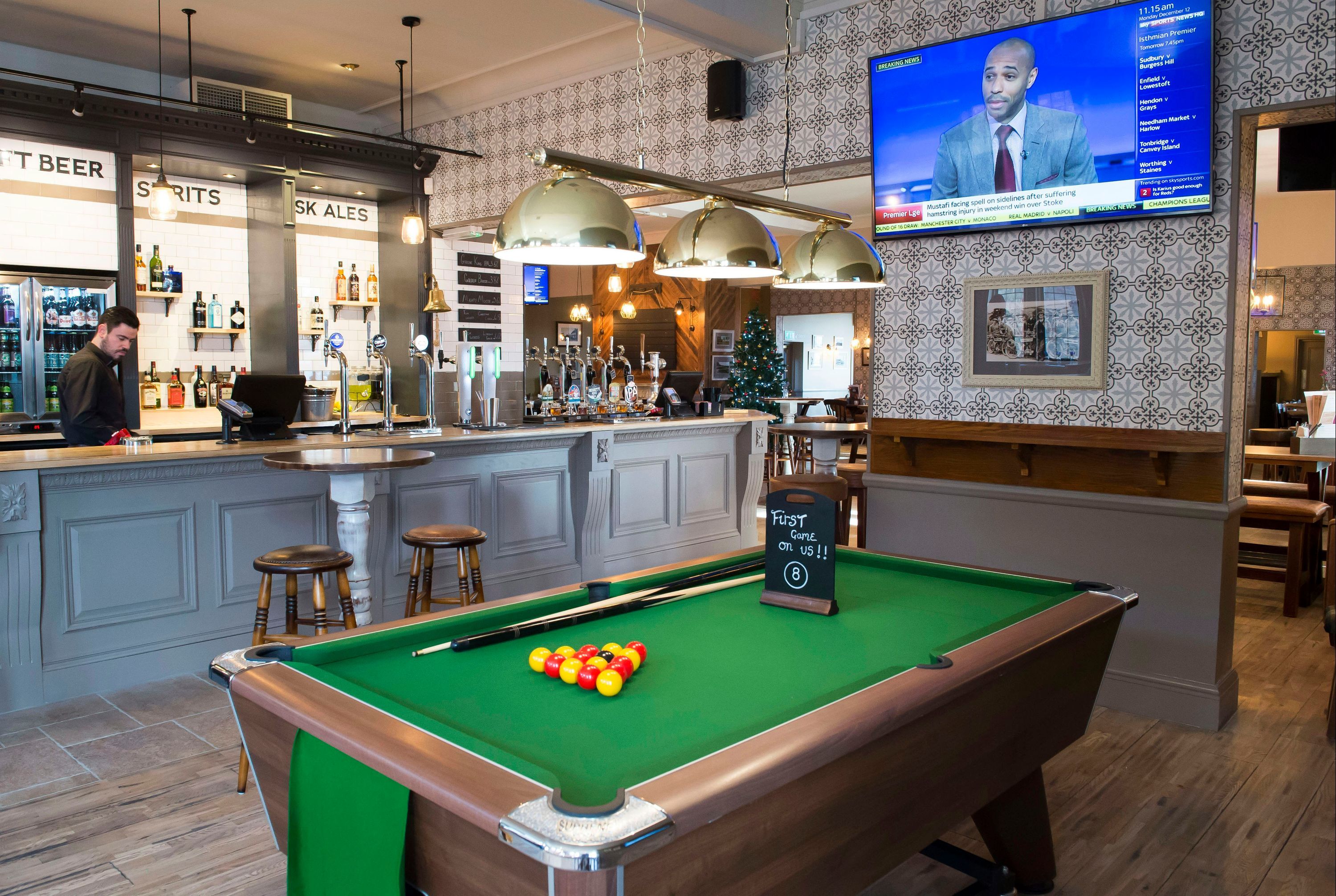 Bar