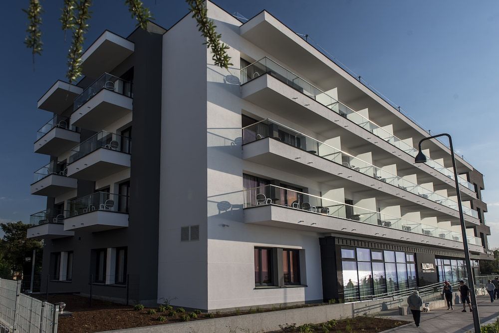 Edifici