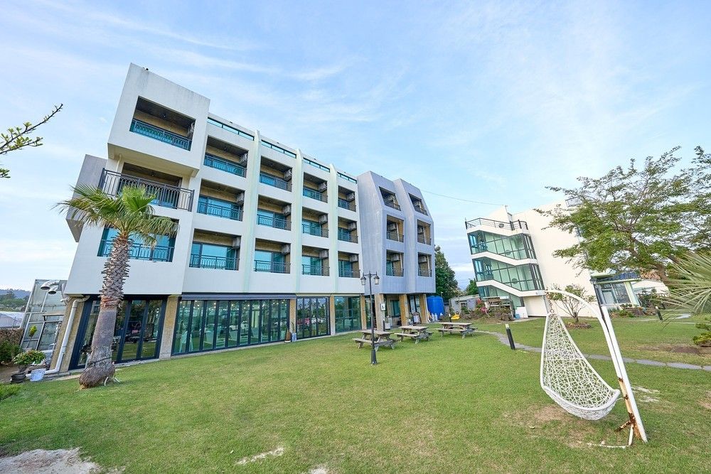 Edifici
