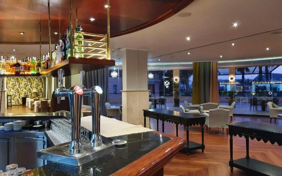 Bar Foto