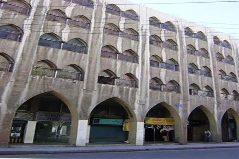 Edifici