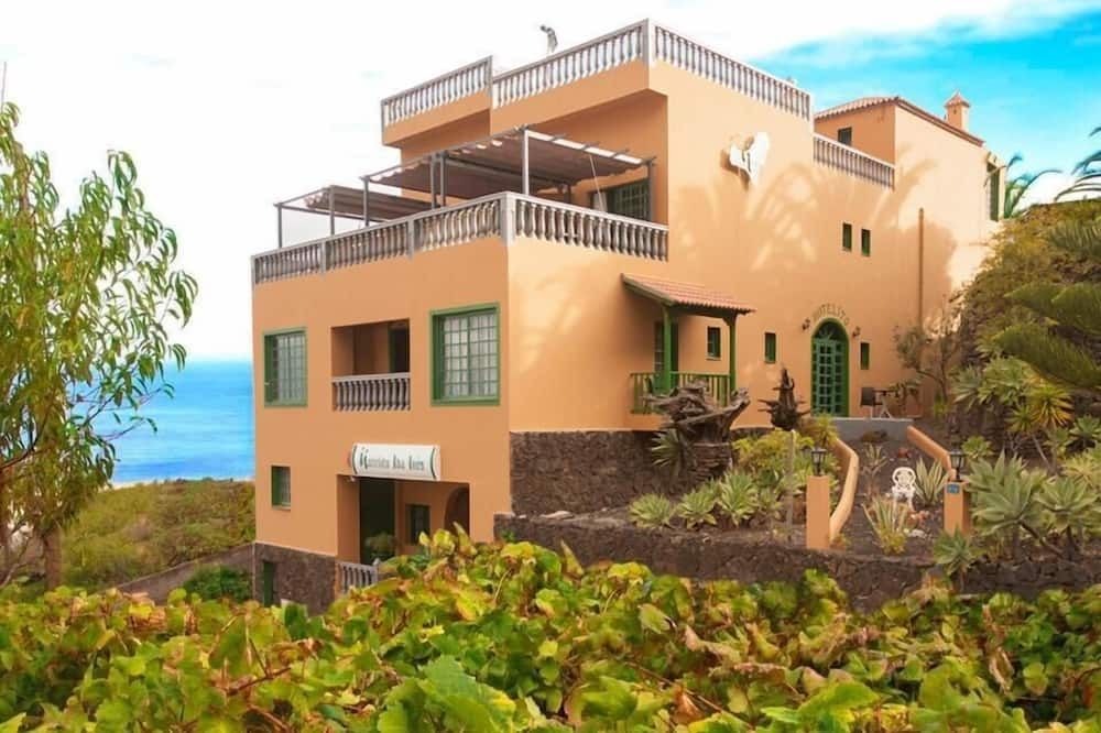 Edifici