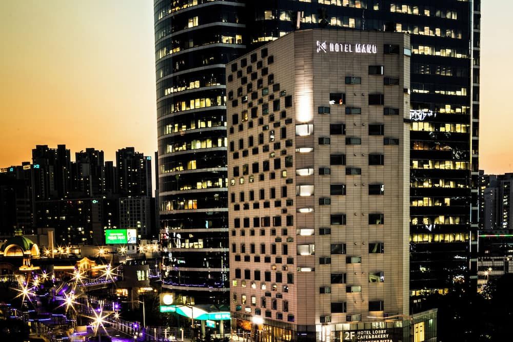 Edifici