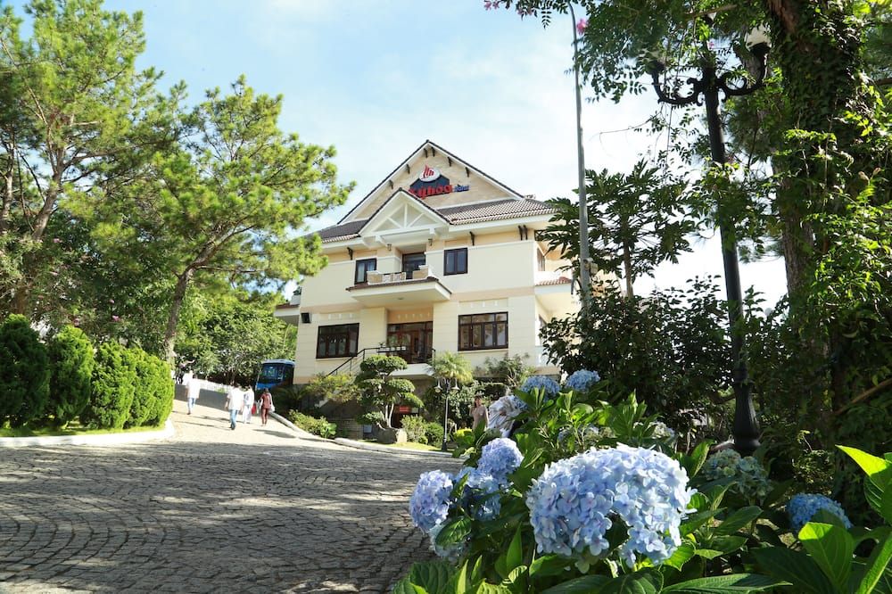 Edifici