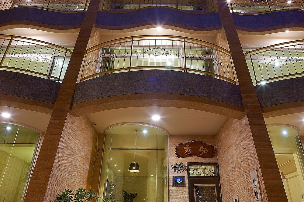 Edifici
