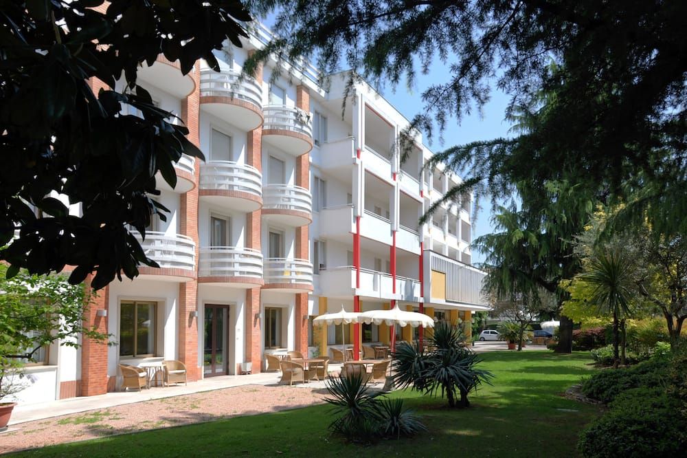 Edifici