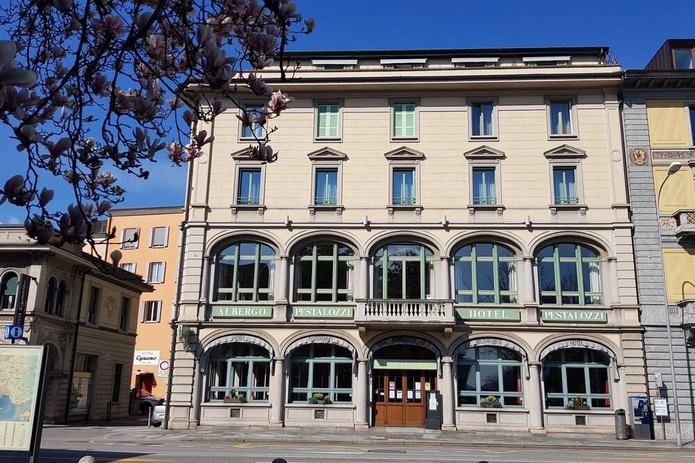 Edifici