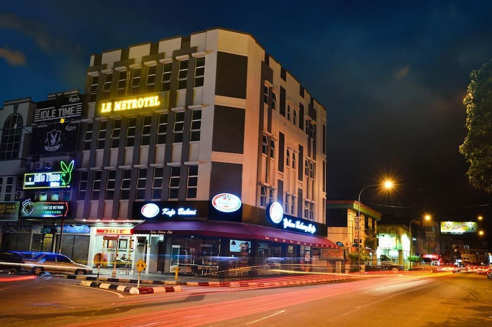 Edifici