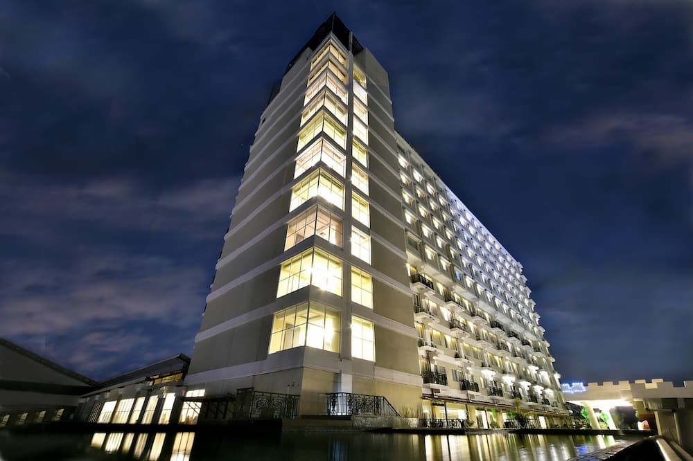 Edifici