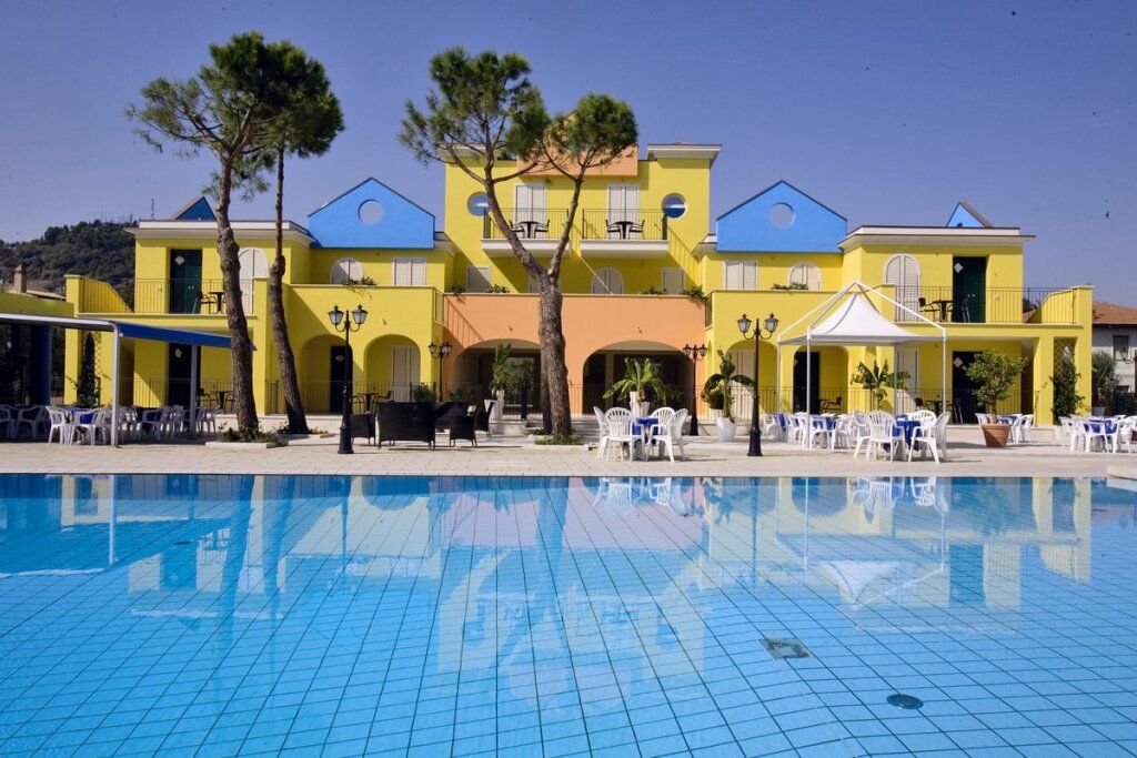 Pool Foto