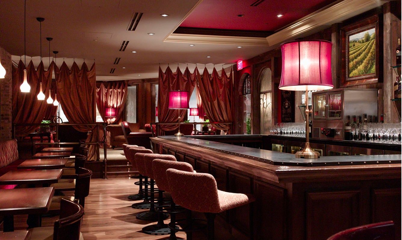 Bar
