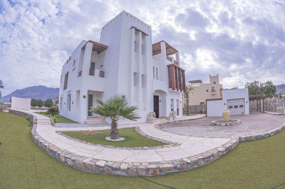 Edifici