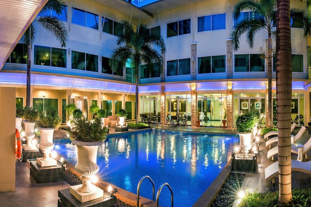Pool