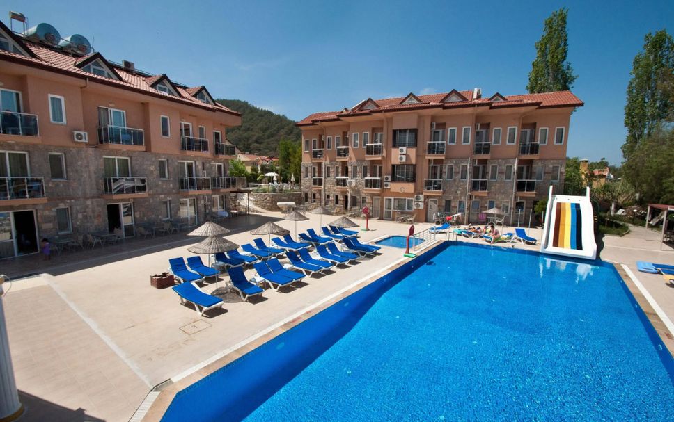 Pool Foto