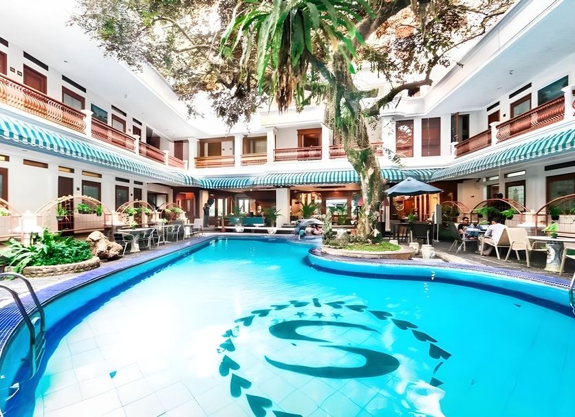 Pool Foto
