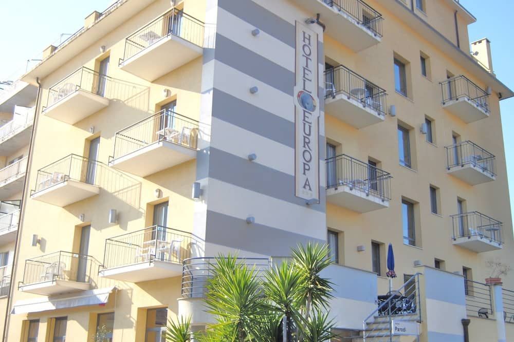 Edifici