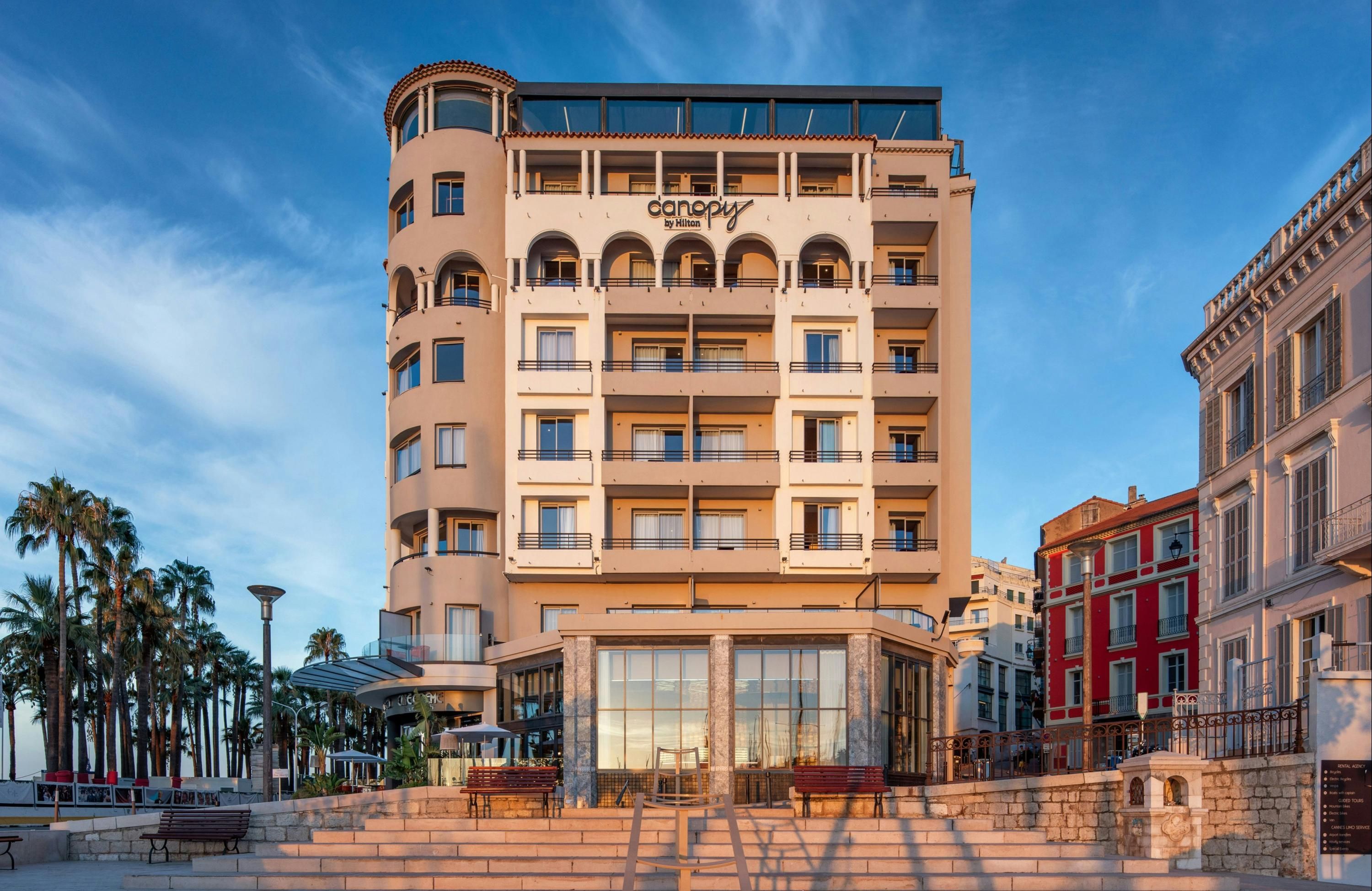Edifici