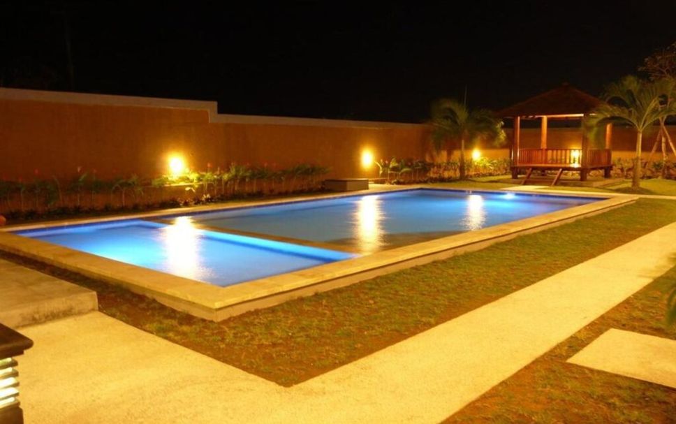 Pool Foto