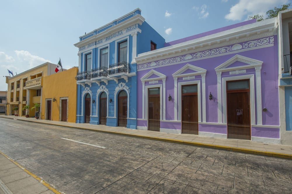 Edifici