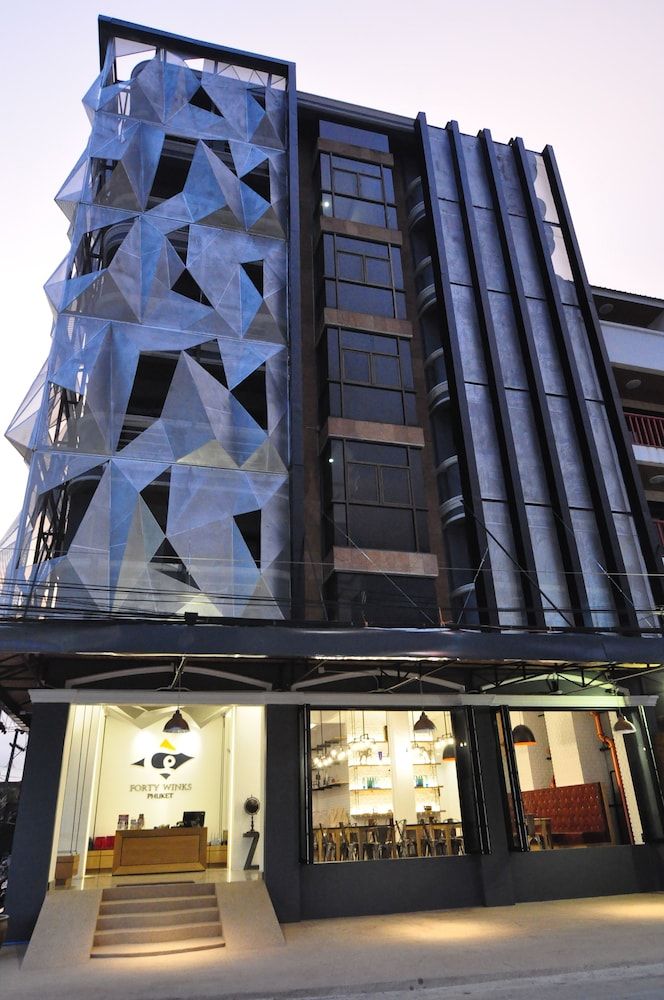 Edifici