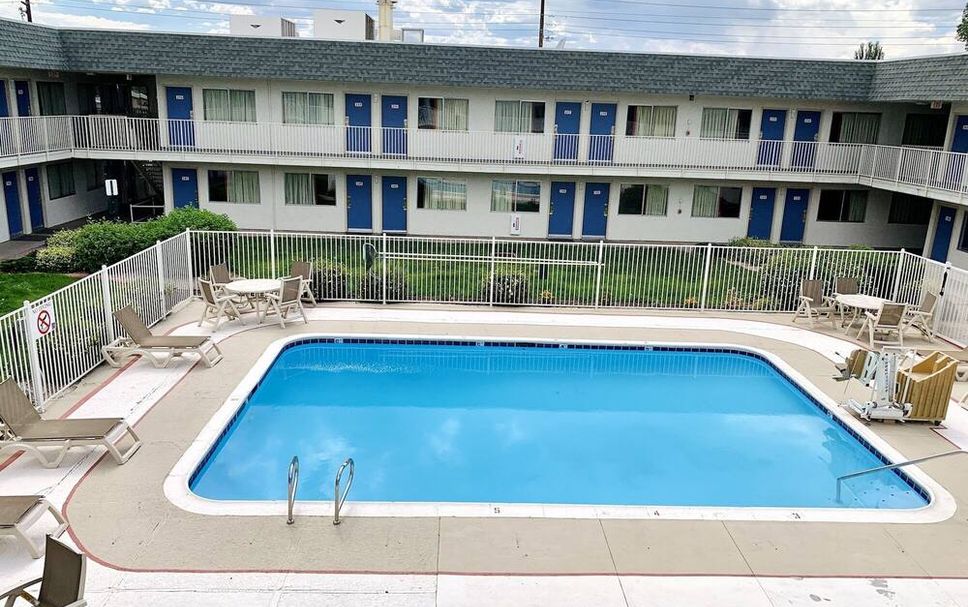 Pool Foto