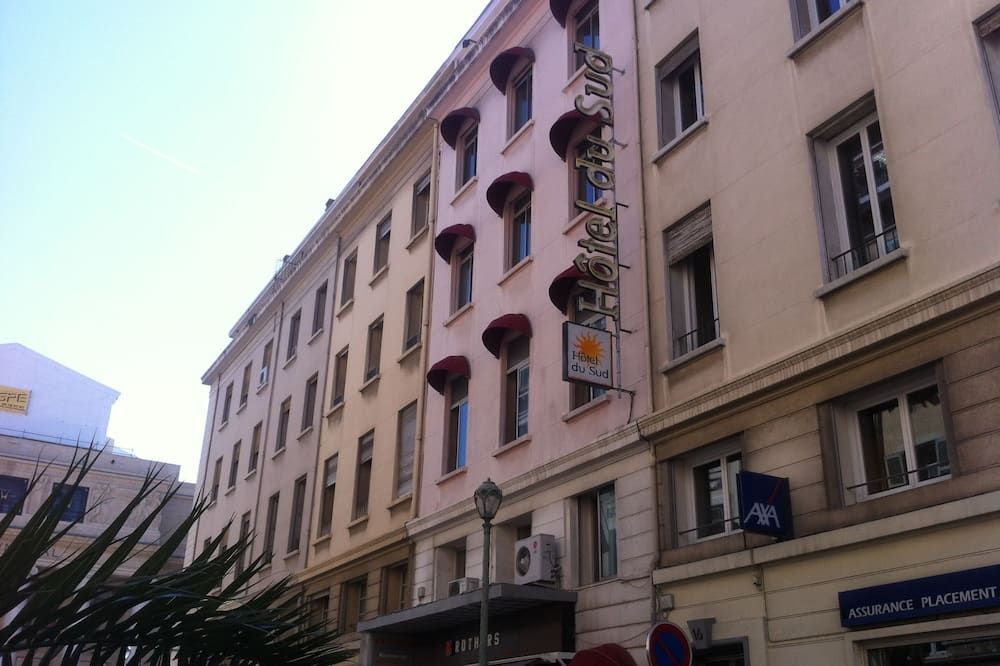 Edifici