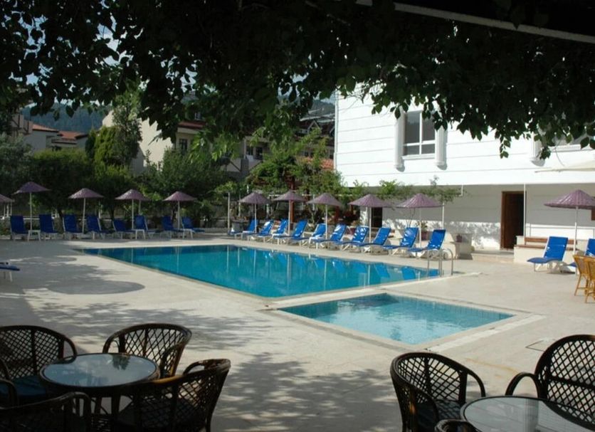 Pool Foto
