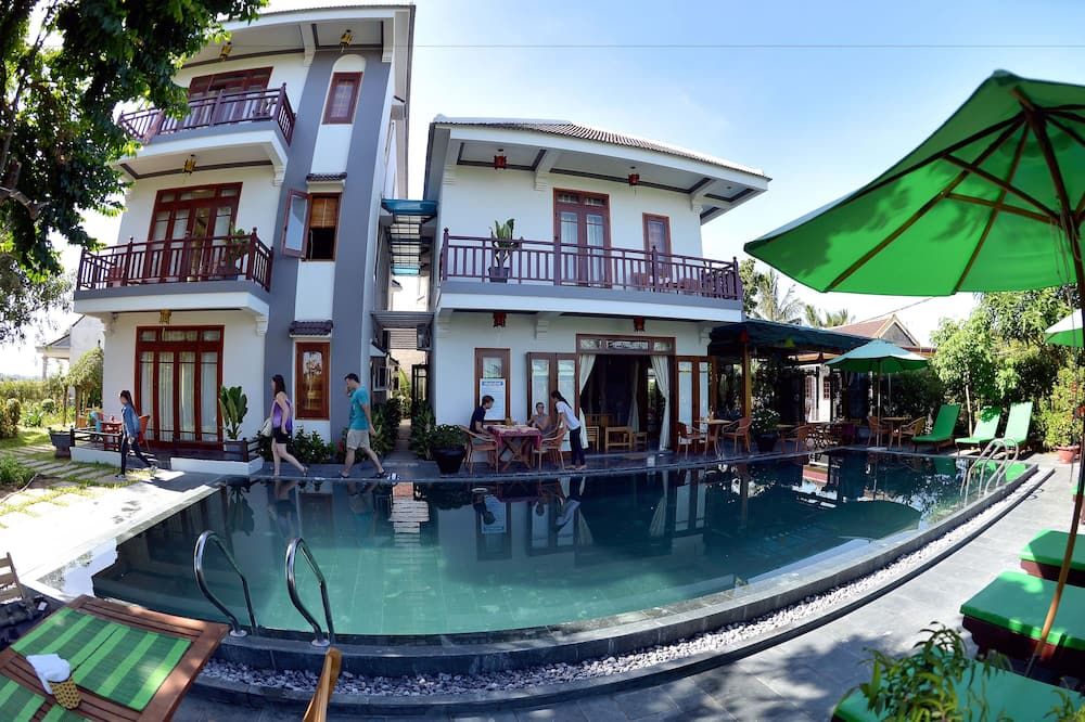 Pool Foto
