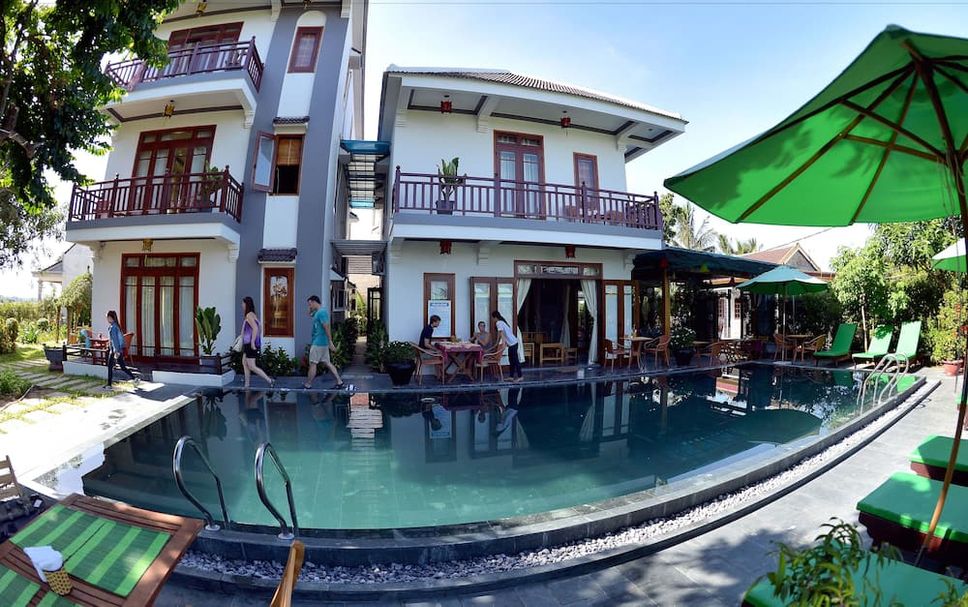 Pool Foto