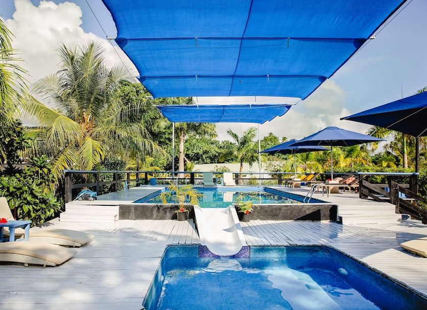 Pool Foto