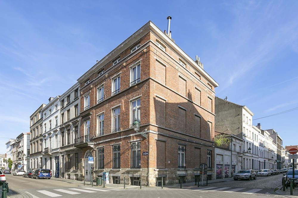 Edifici