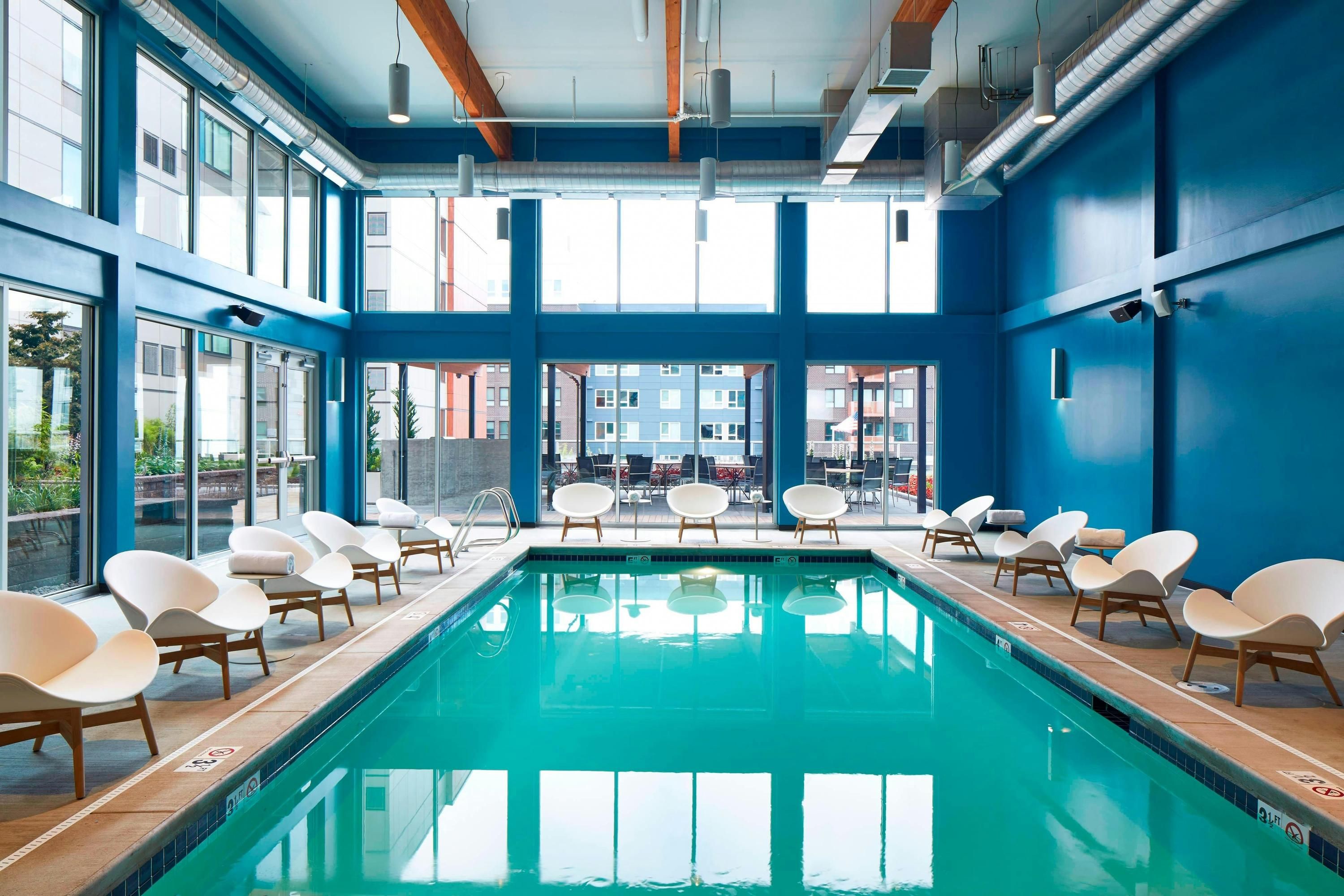 Pool Foto