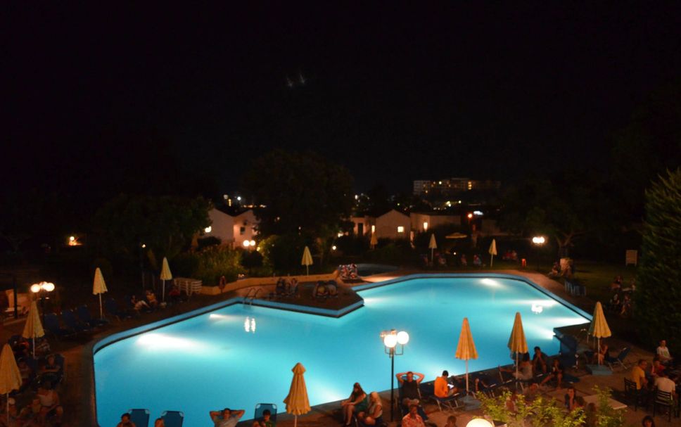 Pool Foto