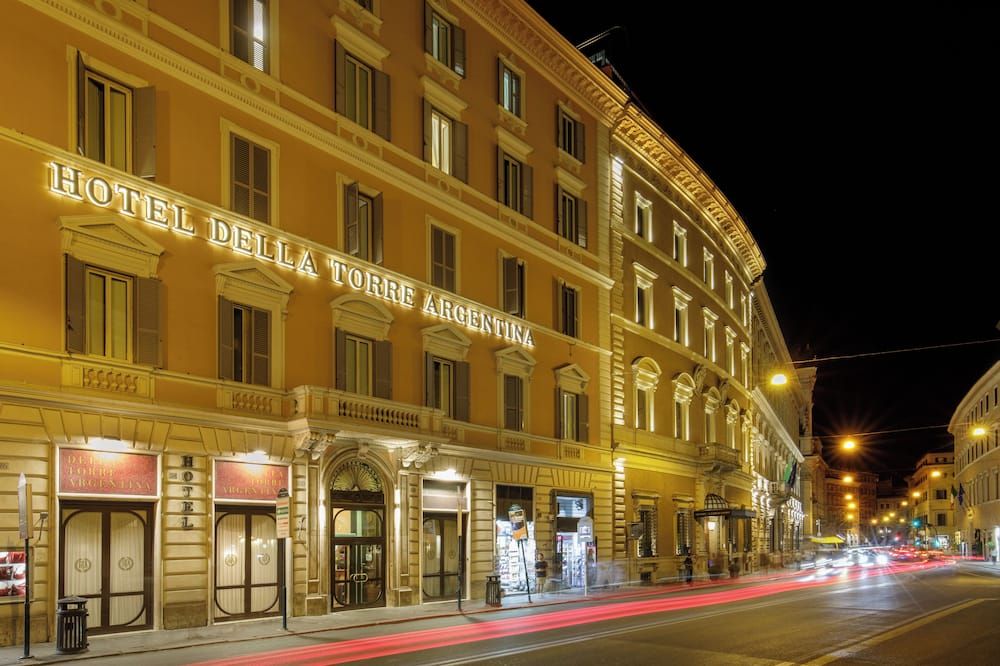Edifici