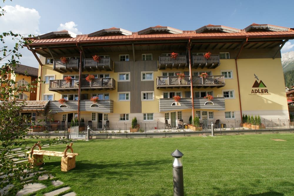Edifici