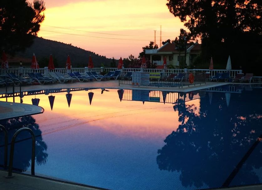 Pool Foto