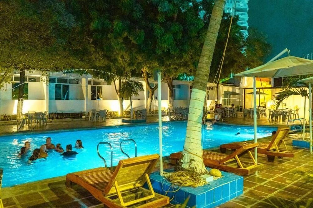 Pool Foto