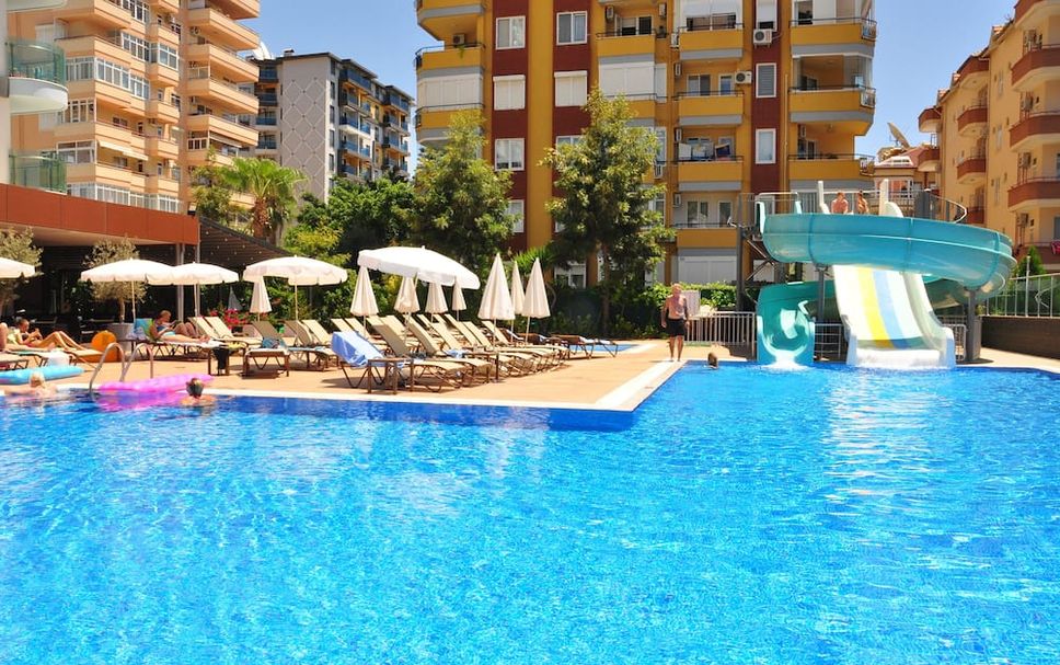 Pool Foto