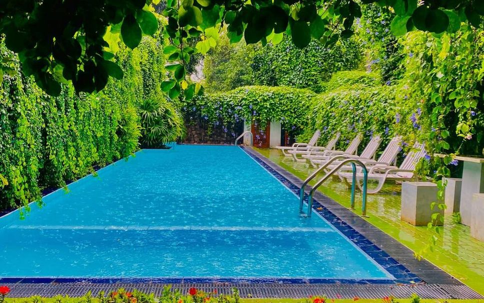 Pool Foto