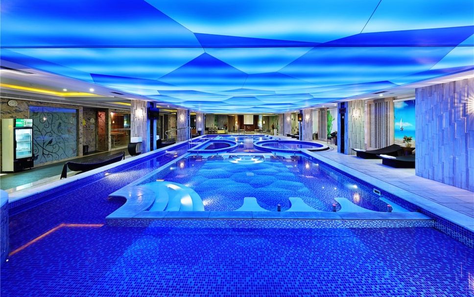 Pool Foto